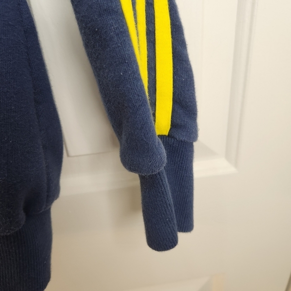 2015 Adidas Pullover Hooded Sweatshirt Boston 26.2 size XS Blue and Yellow - Picture 8 of 12